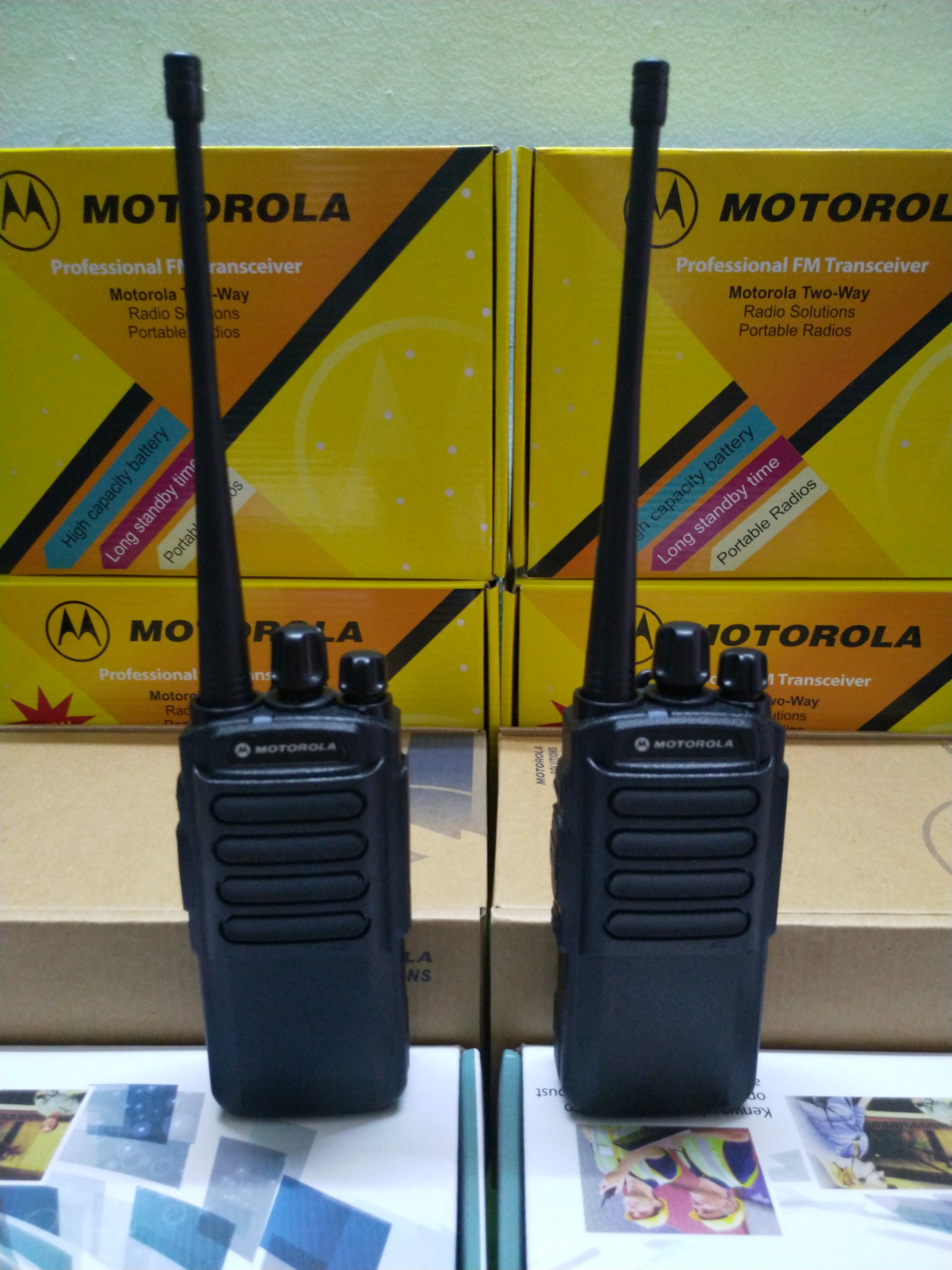 Máy bộ đàm Motorola TC-800